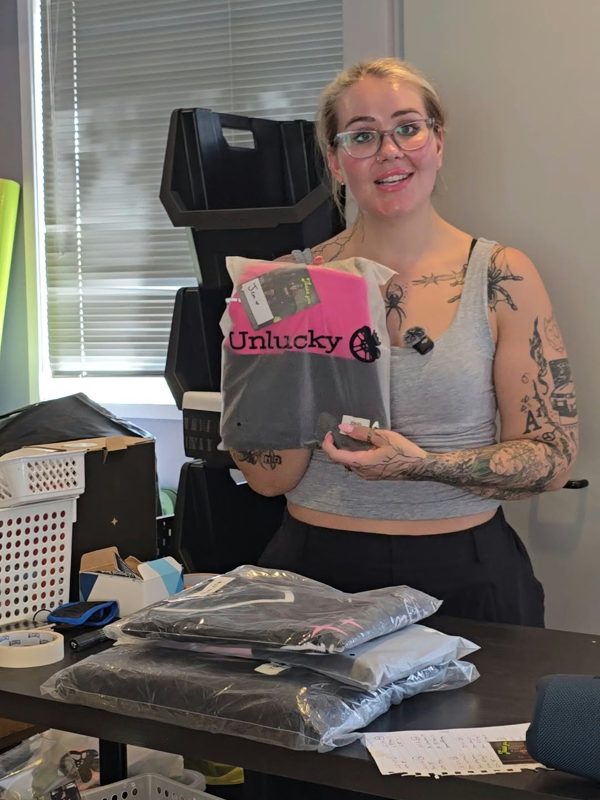 Mimi packing orders